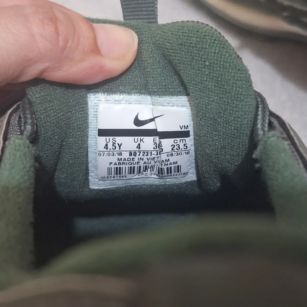 Nike Green Air Max 97 Sneakers - Picture 6 of 6